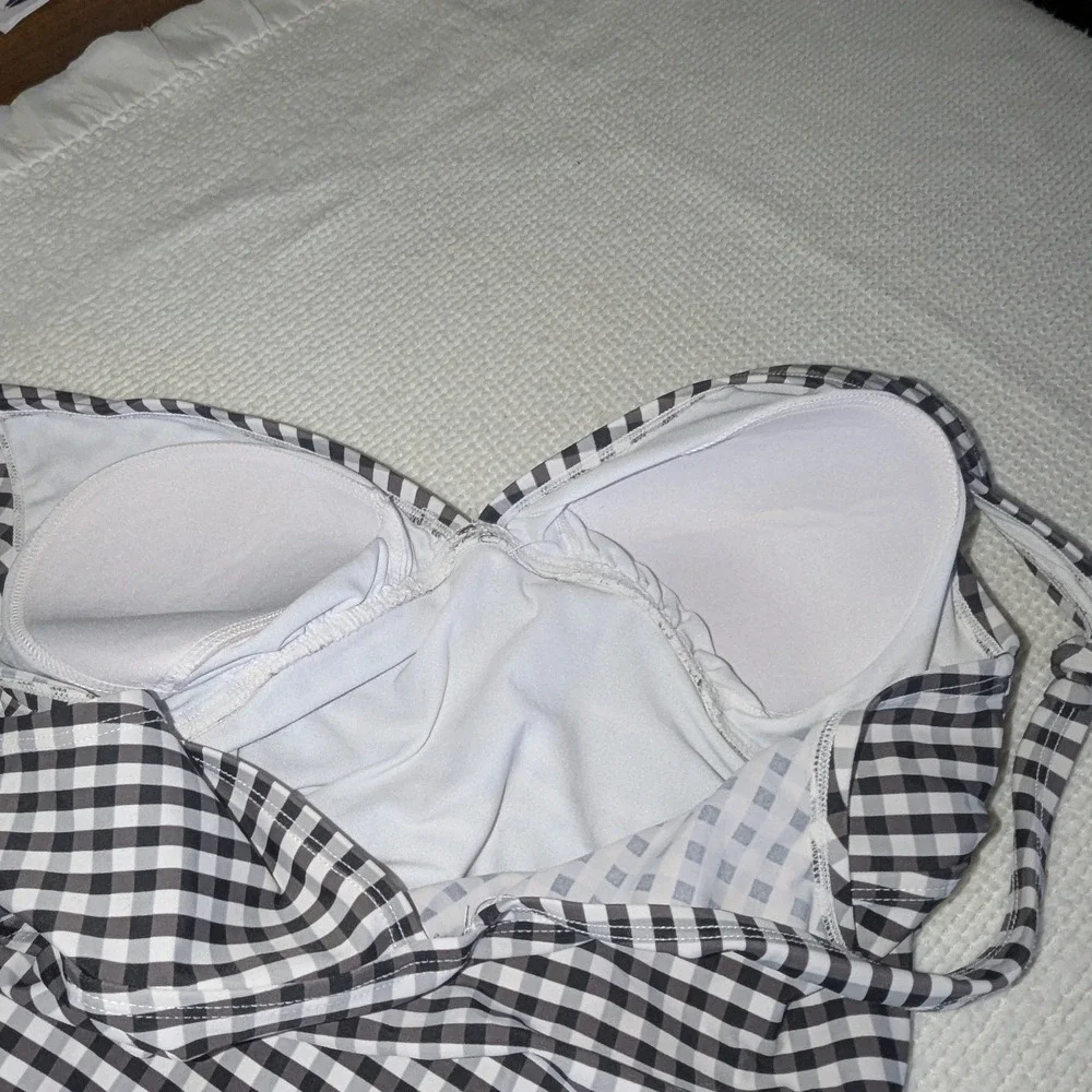 Merona Black and White‎ One Piece Swimsuit with Classic Design
